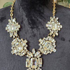 Womens Clear Rhinestone Crystal Flowers Necklace Jewelry with Lobster  Clasp